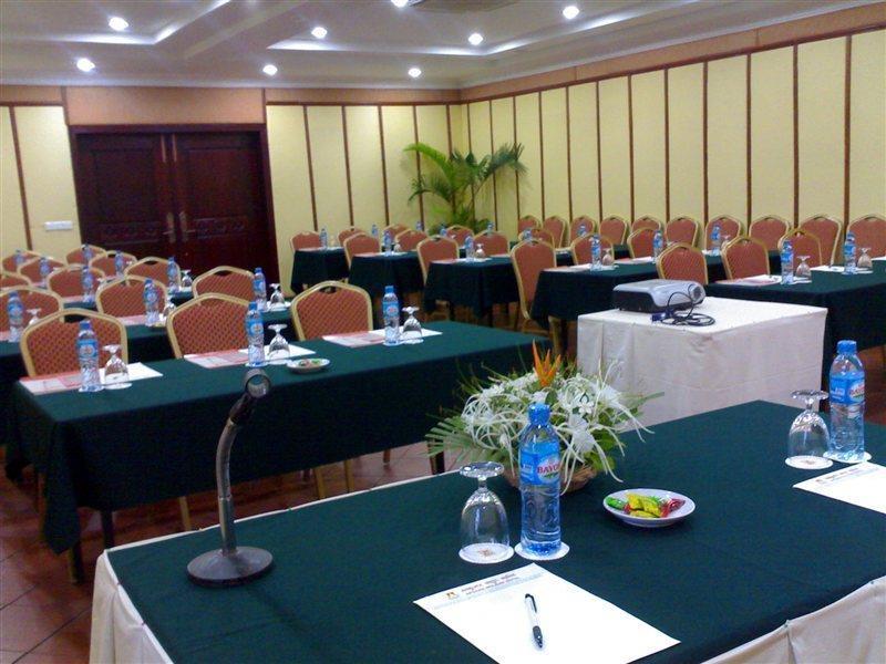 Apsara Holiday Hotel Siem Reap Zewnętrze zdjęcie