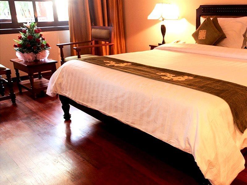 Apsara Holiday Hotel Siem Reap Zewnętrze zdjęcie